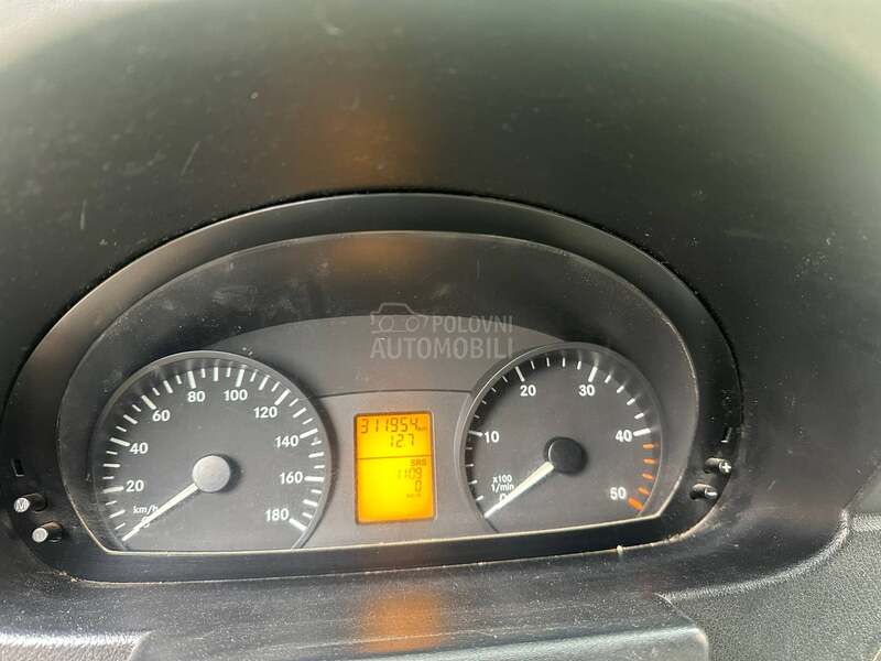 Mercedes Benz Sprinter 515