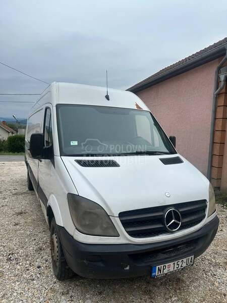 Mercedes Benz Sprinter 515