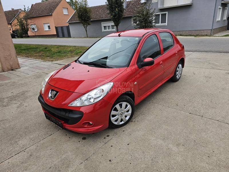 Peugeot 206 plus 1.4