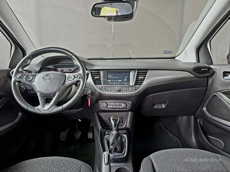 Opel Crossland X  1.2 EDITION