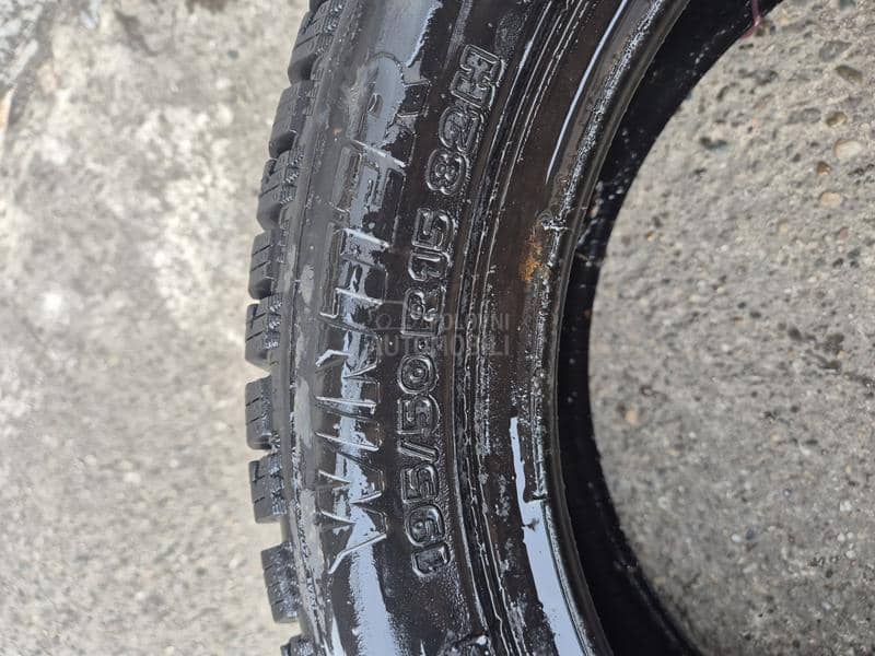 Tigar 195/50 R15 Zimska