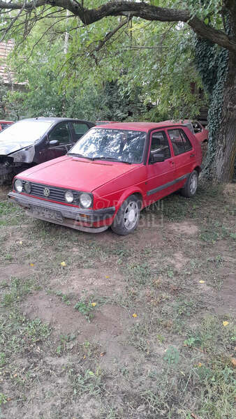 Volkswagen Golf 2 1.6d -  kompletan auto u delovima