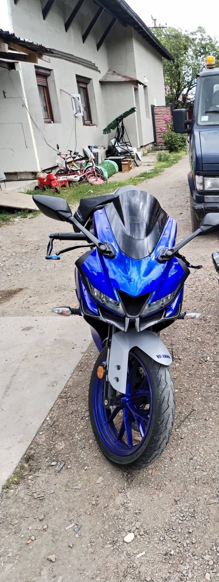 Yamaha r125 HITNO