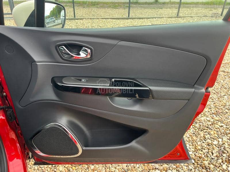 Renault Captur 1.2 Helly Hansen Aut