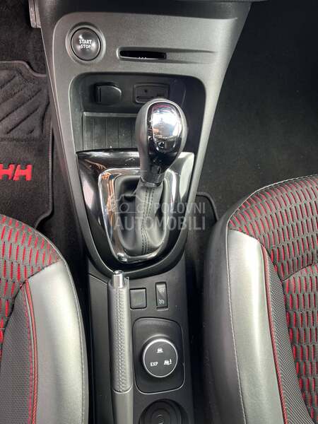 Renault Captur 1.2 Helly Hansen Aut