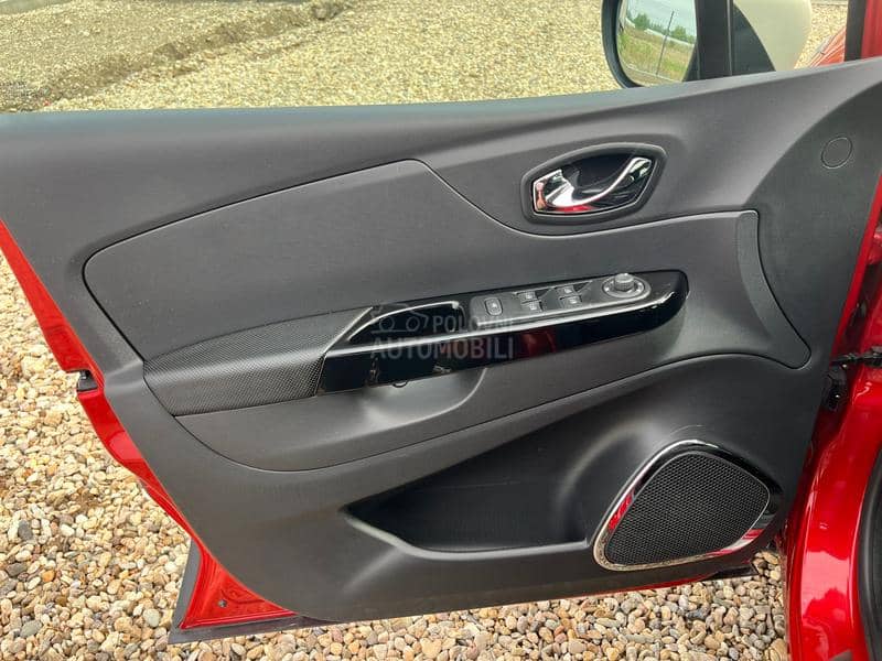 Renault Captur 1.2 Helly Hansen Aut