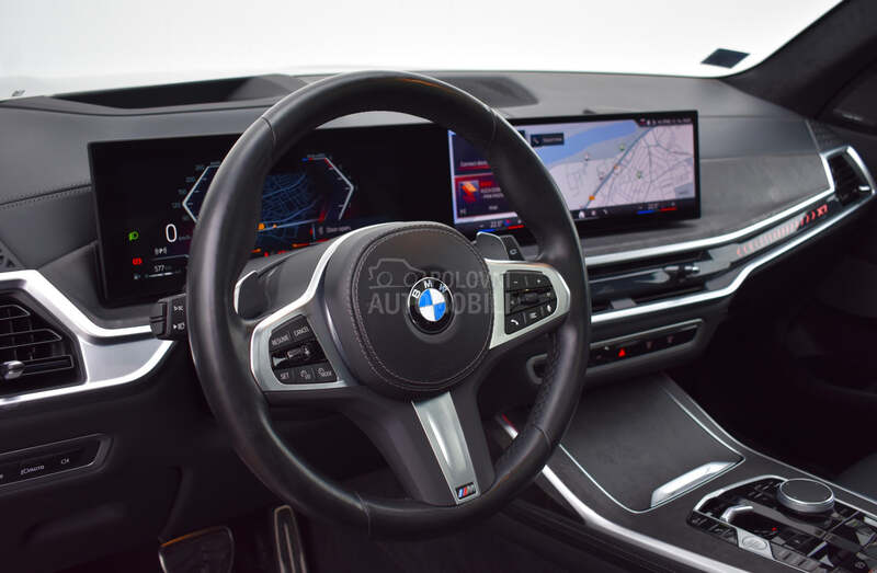 BMW X7 40d xDrive M paket