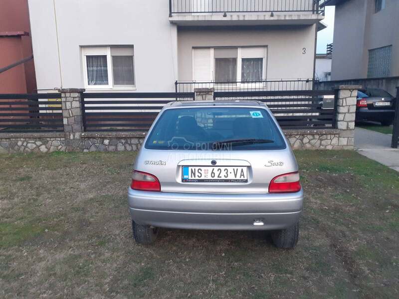 Citroen Saxo 