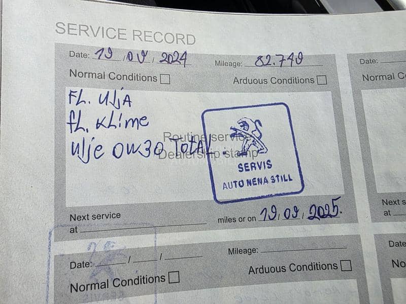 Peugeot 3008 1.5 HDI AT8