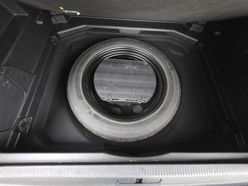 Peugeot 3008 1.5 HDI AT8