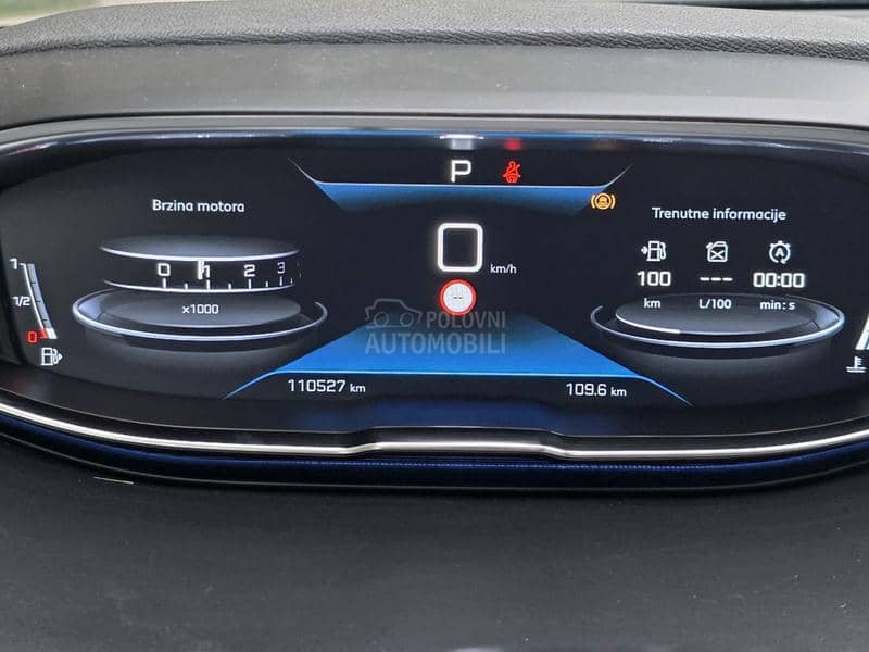 Peugeot 3008 1.5 HDI AT8