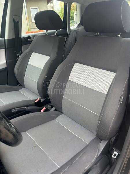 Volkswagen Cross Polo 