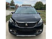 Peugeot 2008 1.2 Allure PANO CH
