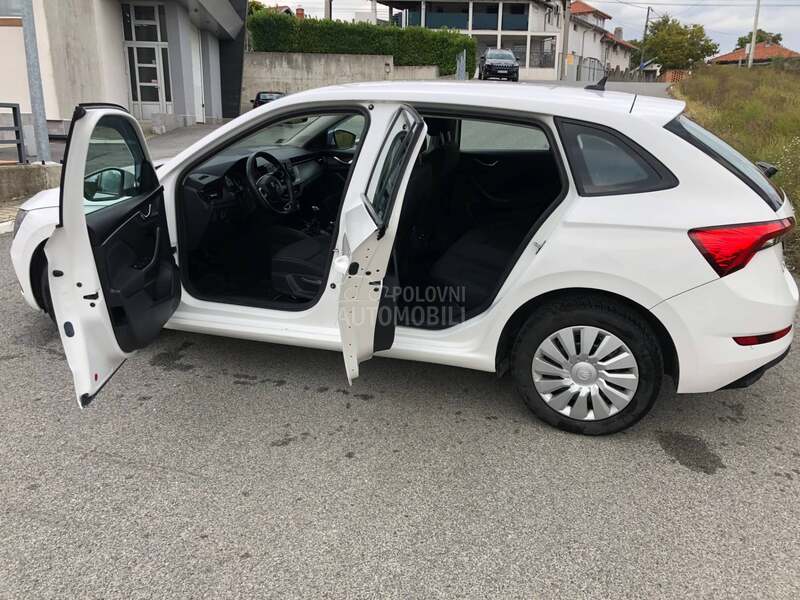 Škoda Scala 1,0 TSI AMBITION
