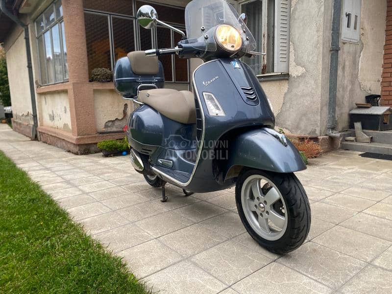 Vespa GTS 250ie