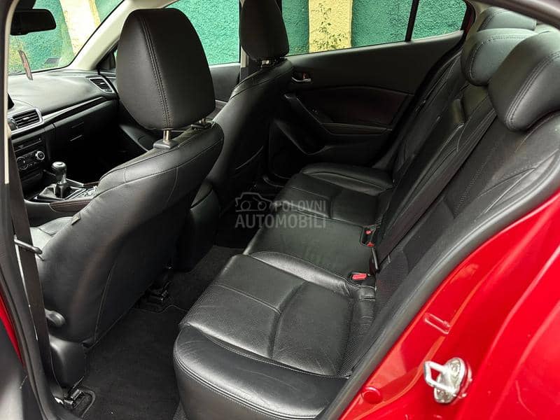 Mazda 3 2.2d Skyactiv