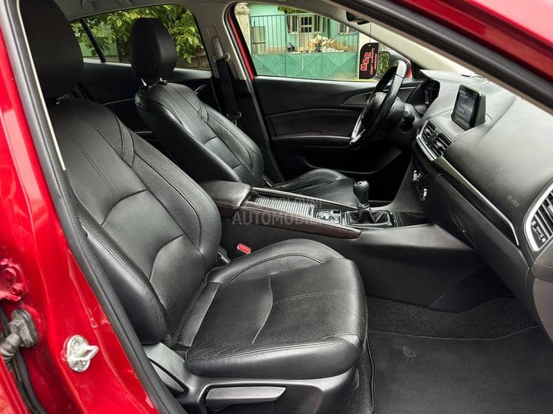 Mazda 3 2.2d Skyactiv