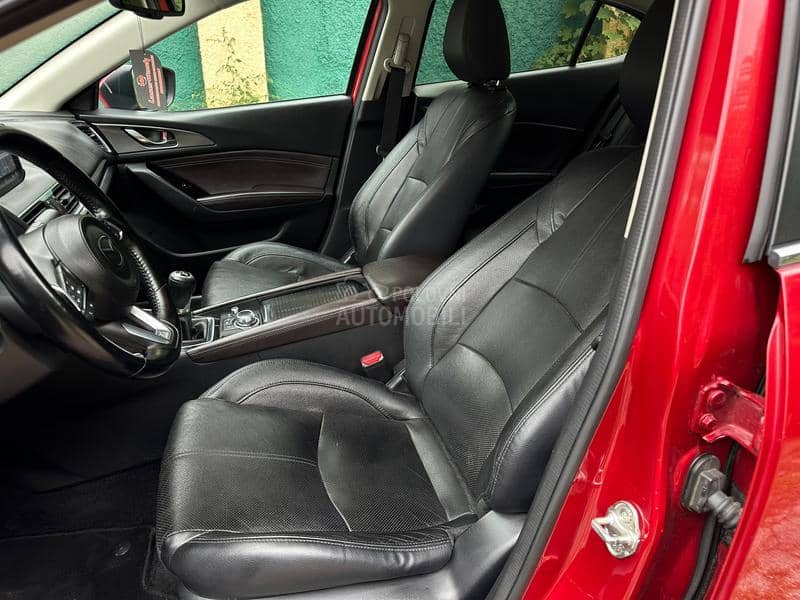 Mazda 3 2.2d Skyactiv