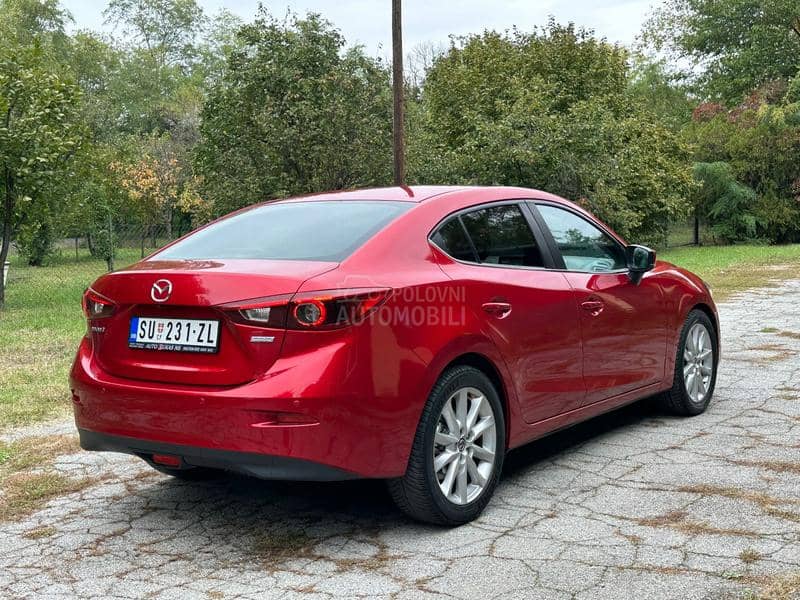 Mazda 3 2.2d Skyactiv