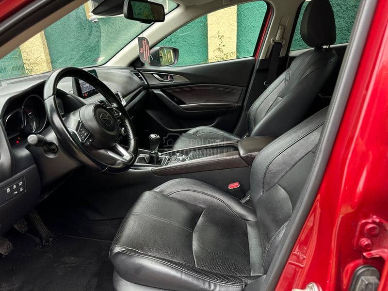 Mazda 3 2.2d Skyactiv