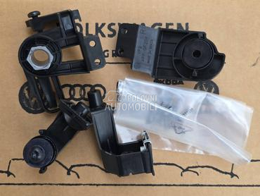 Nosaci Desnog Fara za Volkswagen T-Roc od 2017. do 2021. god.