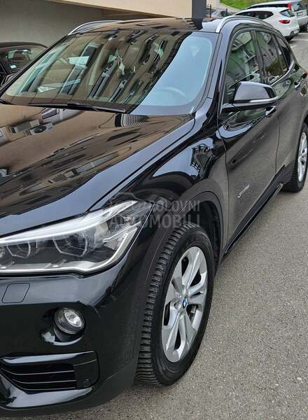 BMW X1 2.0i  X DRIVE