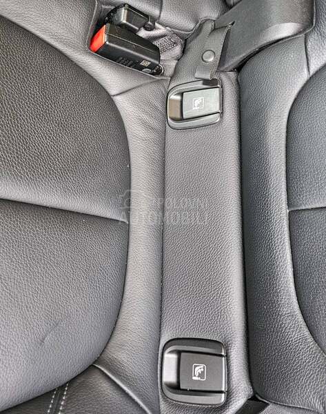 BMW X1 2.0i  X DRIVE