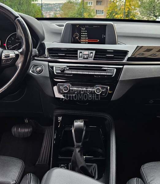 BMW X1 2.0i  X DRIVE