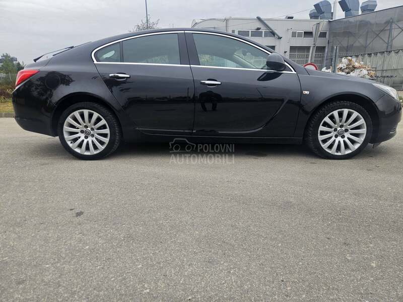 Opel Insignia 2.0cdti COSMO