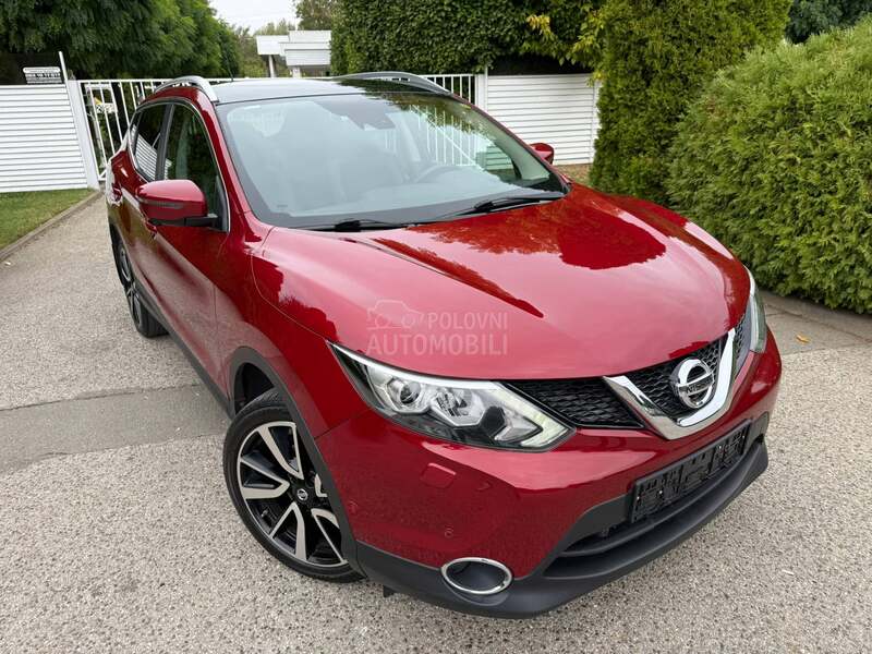 Nissan Qashqai 85k TEKNA PANO