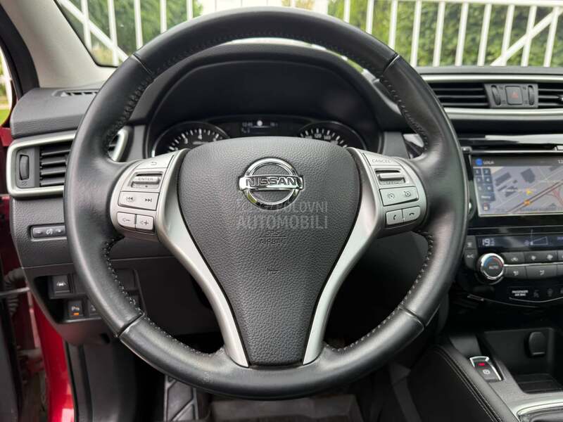 Nissan Qashqai 85k TEKNA PANO