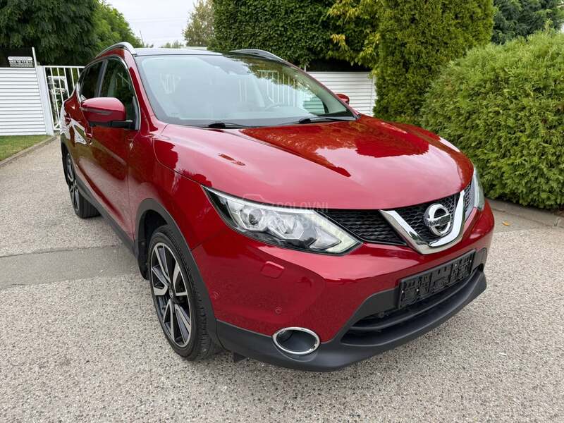 Nissan Qashqai 85k TEKNA PANO