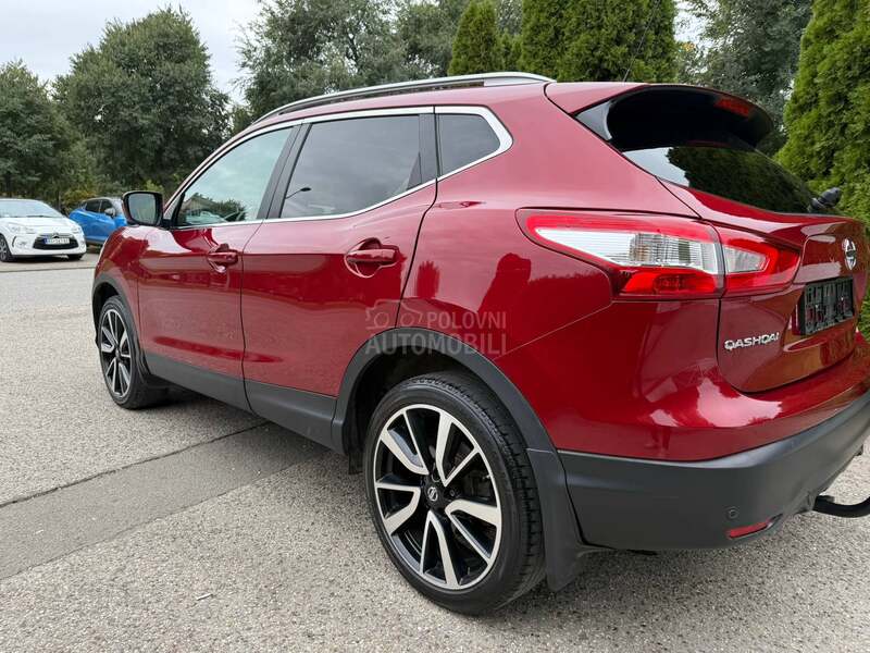 Nissan Qashqai 85k TEKNA PANO