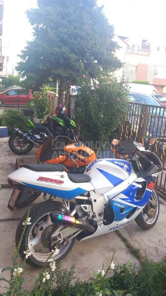 Suzuki SRAD
