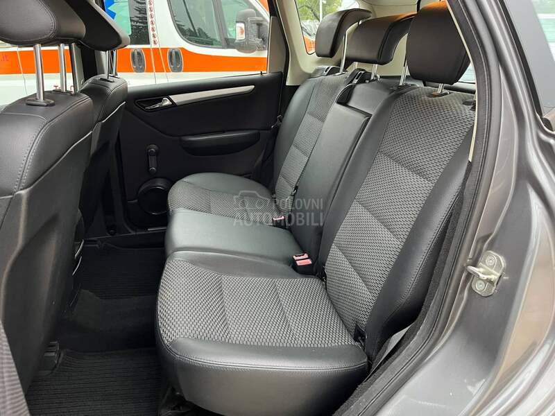 Mercedes Benz A 150 AVANTGARDE