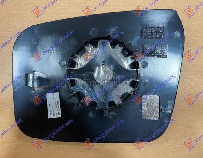 STAKLO RETROVIZORA Desno