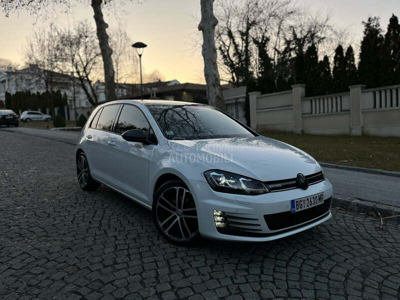 Volkswagen Golf 7 