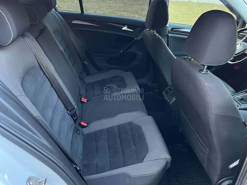 Volkswagen Golf 7 