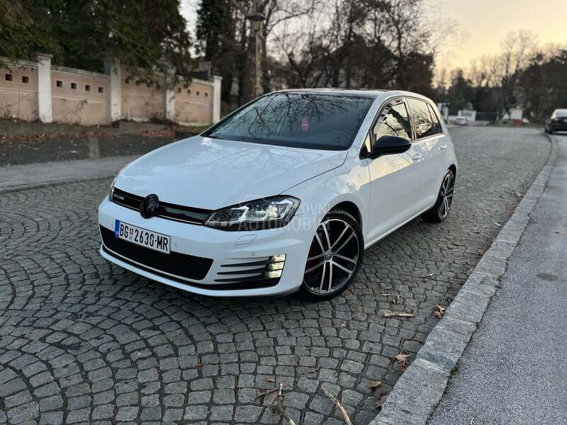 Volkswagen Golf 7 