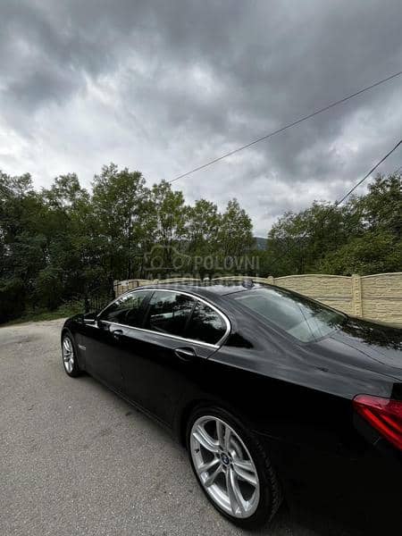 BMW 740 740d