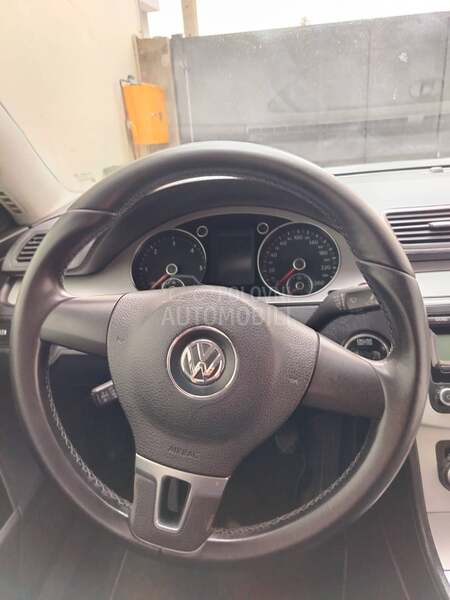 Volkswagen Passat B6 1.9