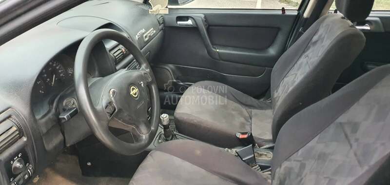 Opel Astra G 