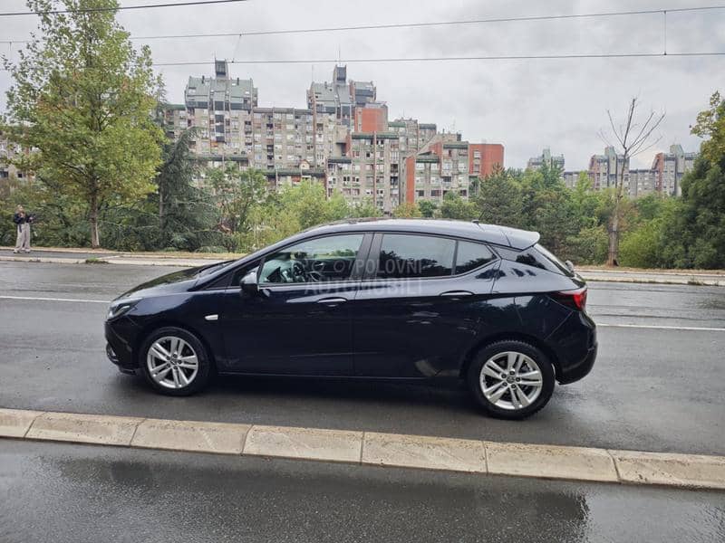 Opel Astra K Enjoy