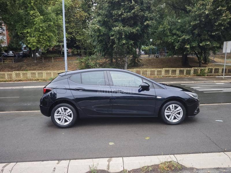Opel Astra K Enjoy
