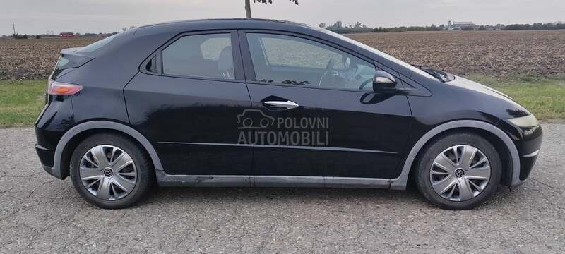 Honda Civic 1.8 V-TEC