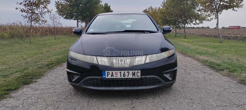 Honda Civic 1.8 V-TEC