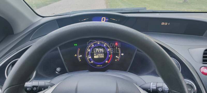 Honda Civic 1.8 V-TEC