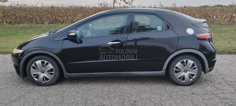 Honda Civic 1.8 V-TEC