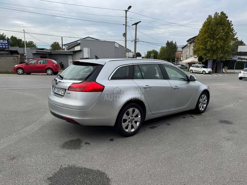 Opel Insignia 