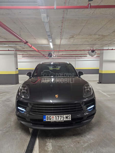 Porsche Macan 